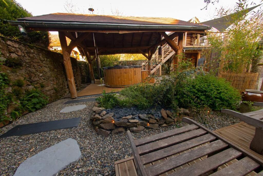 La Cabane Des Colibris Rieupeyroux  Bagian luar foto